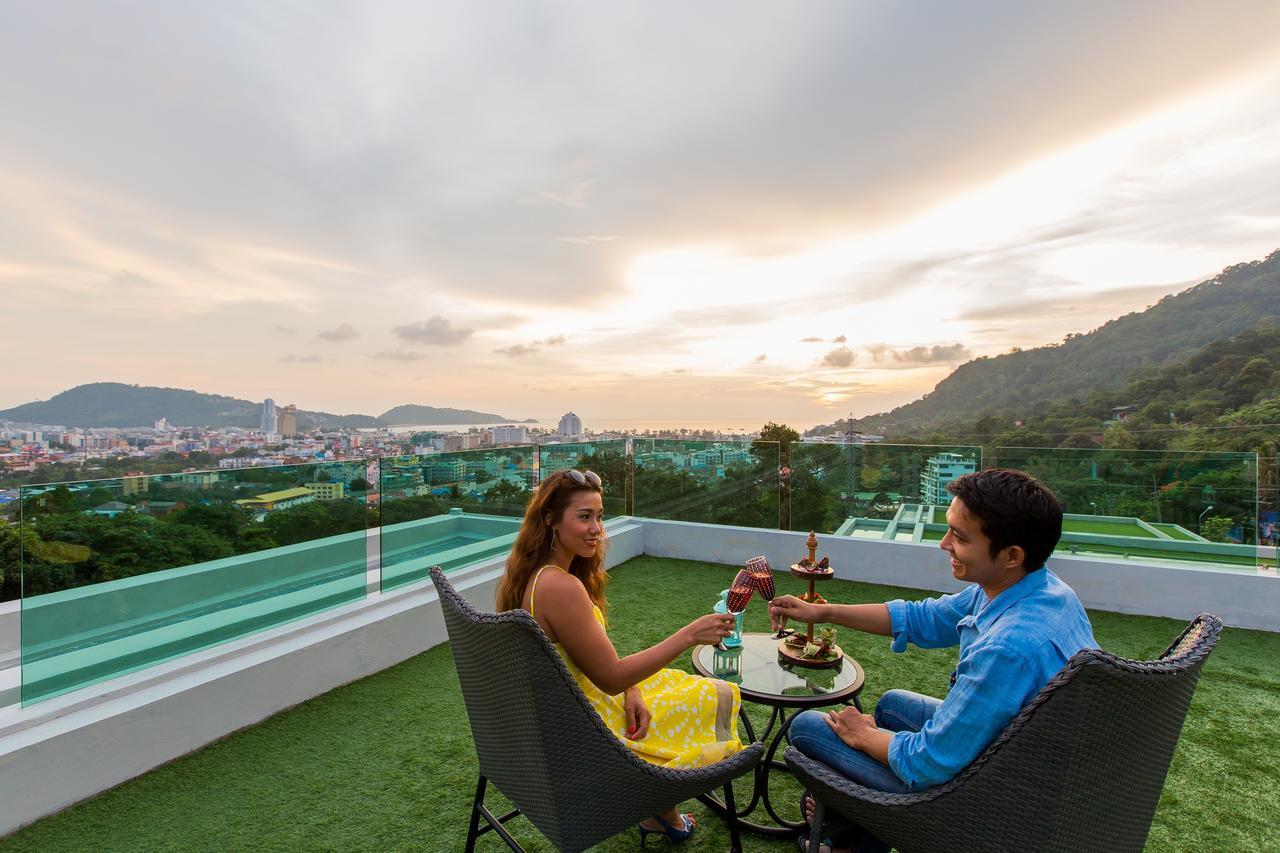 Fusion Suites Phuket Patong Bagian luar foto Sky Bar