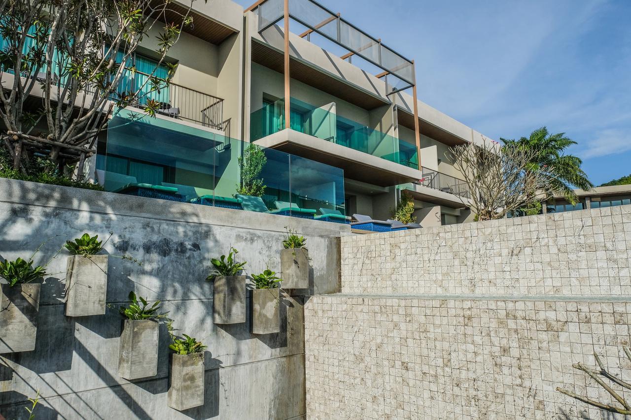 Fusion Suites Phuket Patong Bagian luar foto The hotel's pool